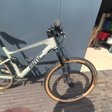 Used BMC Fourstroke 01 LT TWO 2021 2021 Mountainbike, Green, 29 — image 2 of 17