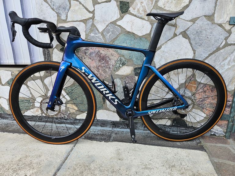 Used Specialized S-Works Venge ViAS Disc Di2 2018 2018 Road & Gravel, Blue — image 2 of 7
