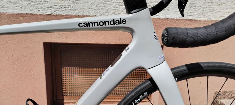 Used Cannondale SuperSix EVO 3 2024 Road & Gravel — image 1 of 4