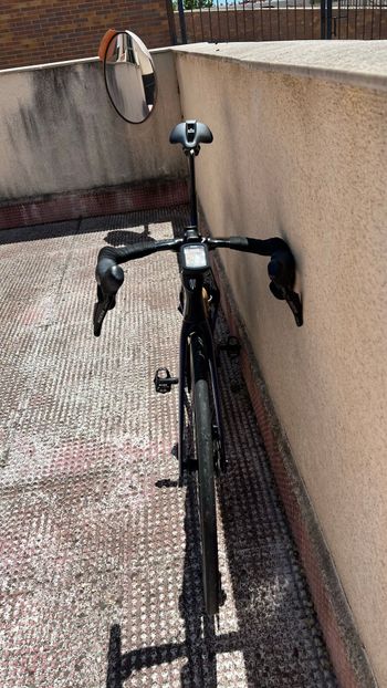 Used Trek Madone SL 6 Di2 Gen 6 2023 2023 Road & Gravel, Blue — image 6 of 6