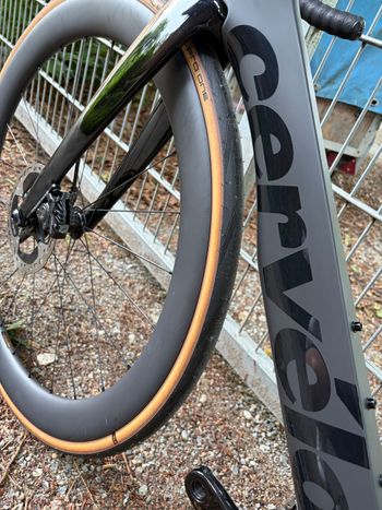 Käytetty Cervélo S5 Dura Ace Di2 2023 2023 Road & Gravel — kuva 7 / 15