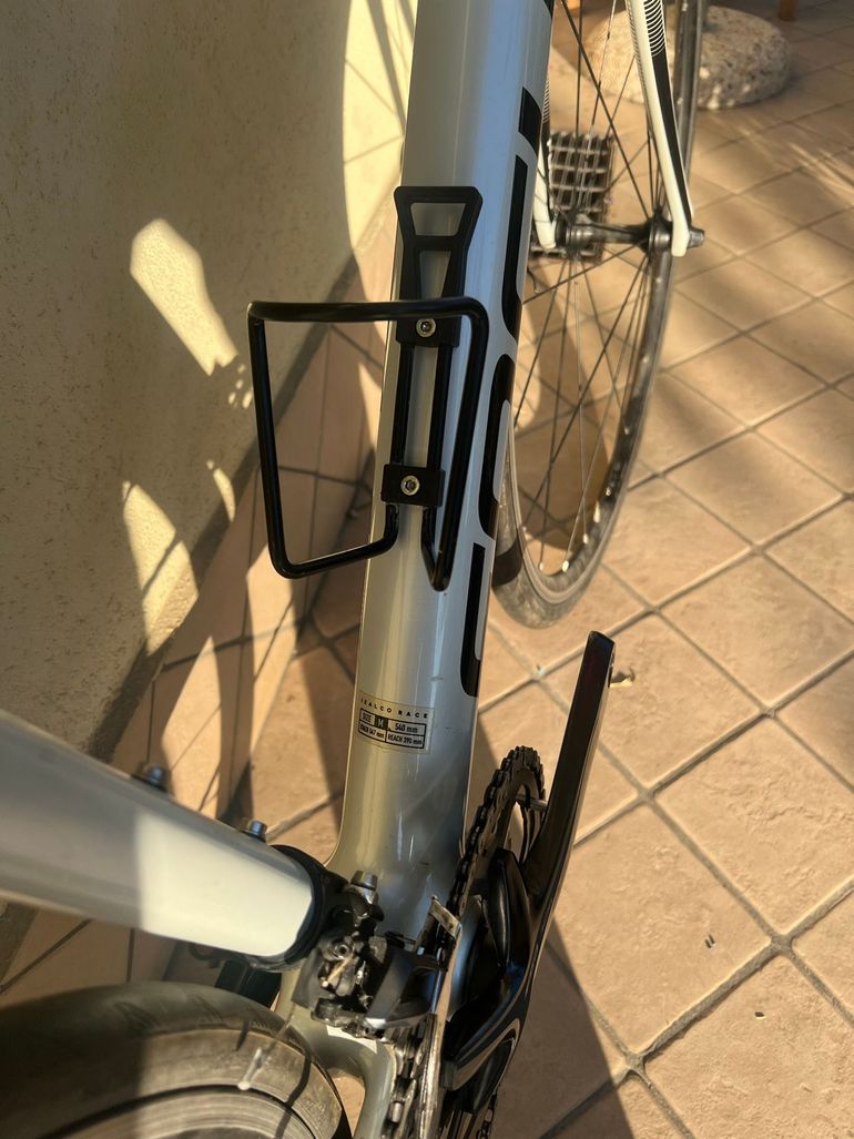Used Focus IZALCO RACE 9.8 2019 2019 Road & Gravel, Bianco — image 8 of 12