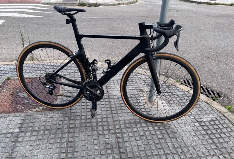 Used Canyon Aeroad Shimano Ultegra 2016 Road & Gravel — image 1 of 5