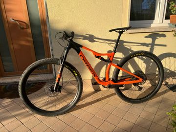 Brugt Orbea OIZ H30 2021 2021 Mountainbike — billede 2 af 11