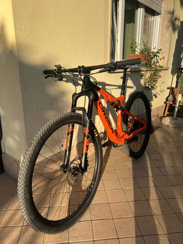 Brugt Orbea OIZ H30 2021 2021 Mountainbike — billede 3 af 11