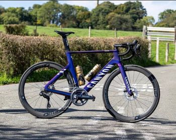 Used Canyon Aeroad Shimano Ultegra Di2 2024 Carretera y gravel