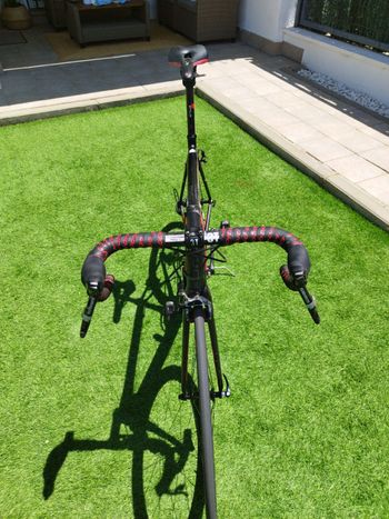 Used Focus Izalco SRAM Red 2012 Road & Gravel, Negro — image 5 of 13