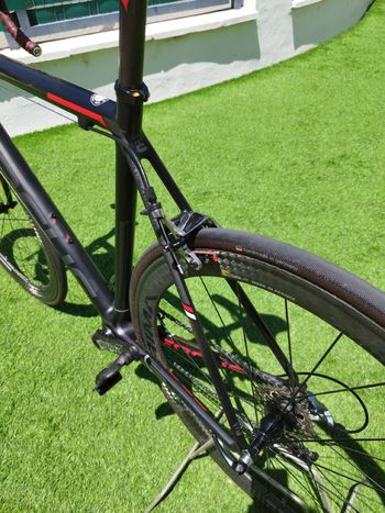 Used Focus Izalco SRAM Red 2012 Road & Gravel, Negro — image 10 of 13