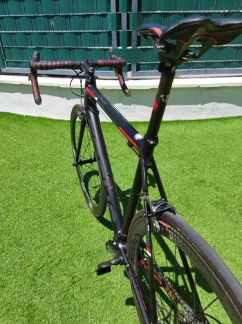 Used Focus Izalco SRAM Red 2012 Road & Gravel, Negro — image 11 of 13