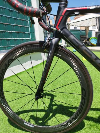Used Focus Izalco SRAM Red 2012 Road & Gravel, Negro — image 9 of 13
