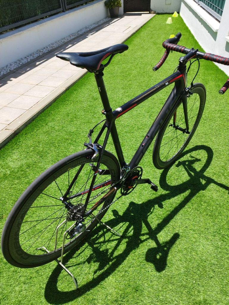Used Focus Izalco SRAM Red 2012 Road & Gravel, Negro — image 13 of 13