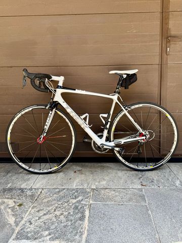 Brugt Trek Madone 6.9 SSL H1 (Double) 2012 2012 Road & Gravel — billede 2 af 11