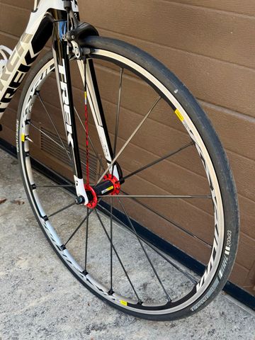 Brugt Trek Madone 6.9 SSL H1 (Double) 2012 2012 Road & Gravel — billede 5 af 11
