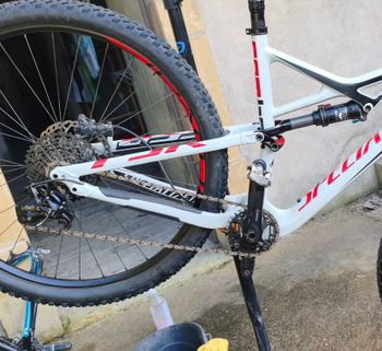 Used Specialized Camber Elite Carbon 29 2015 2015 Mountainbike, White, 29 — image 3 of 3
