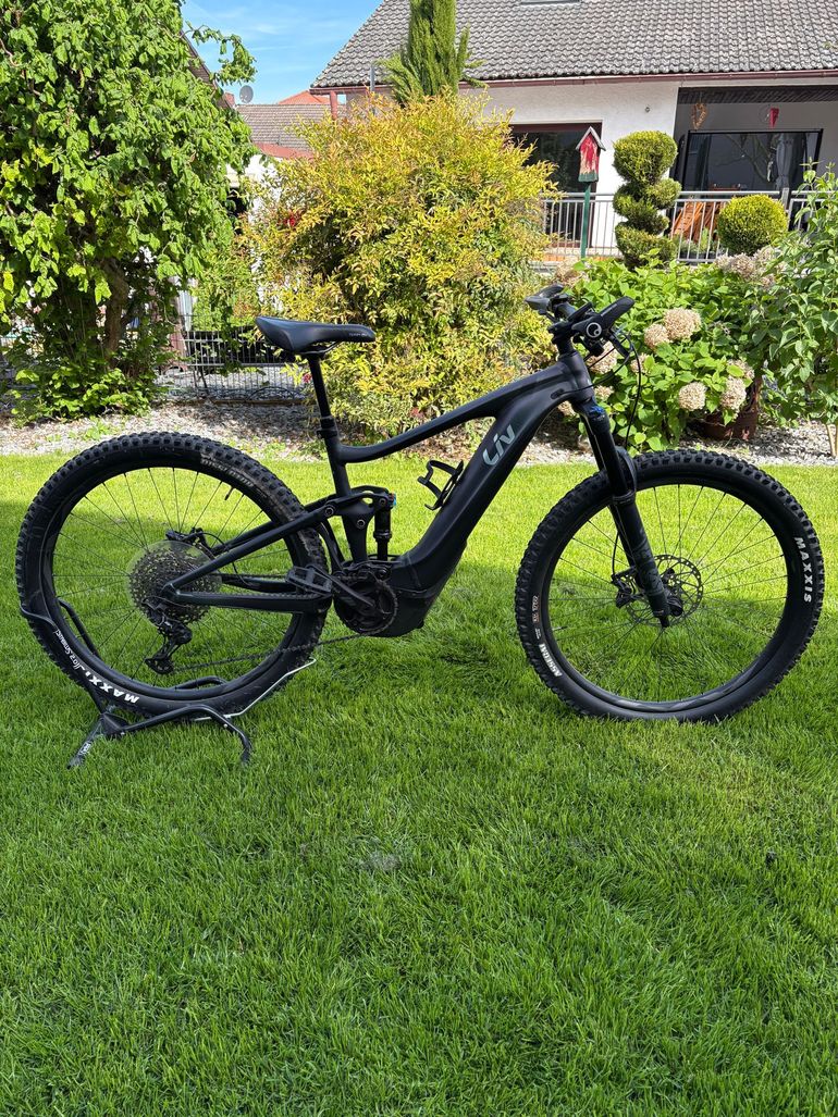 Used Liv Intrigue X E+ 2 Electric Bike 2021 2021 Mountainbike, Purple, 27.5, 29 — image 1 of 15