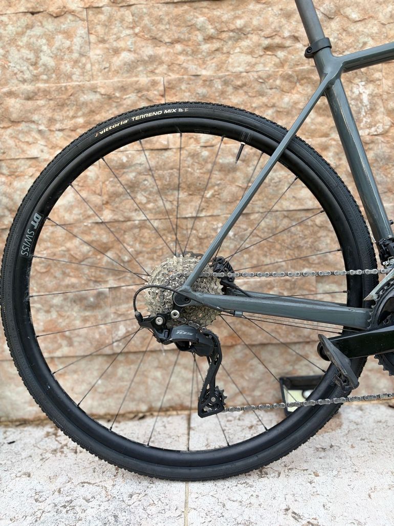 Used Canyon Endurace 7 2024 2024 Road & Gravel — image 3 of 7