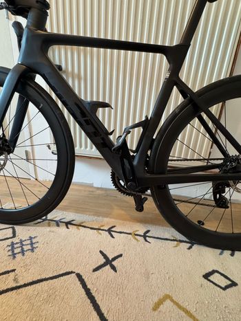 Used Giant Propel Advanced Pro 1 2024 2024 Road & Gravel, Black — image 2 of 3