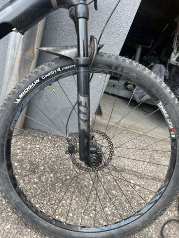 Used Focus RAVEN² 9.8 2020 2020 Mountainbike, Black, 29 — image 5 of 5