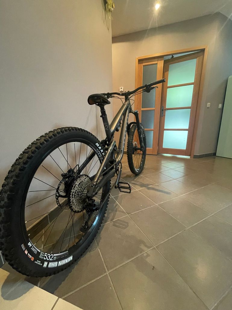Used Commencal META SX ESSENTIAL 2 2022 2022 Mountainbike — image 3 of 4