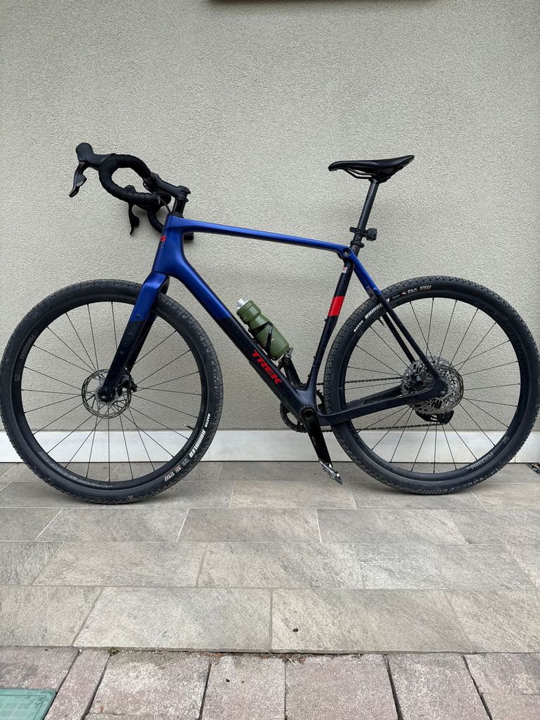 Used Trek Checkpoint SL 6 AXS 2024 2024 Road & Gravel, Blue — image 2 of 3