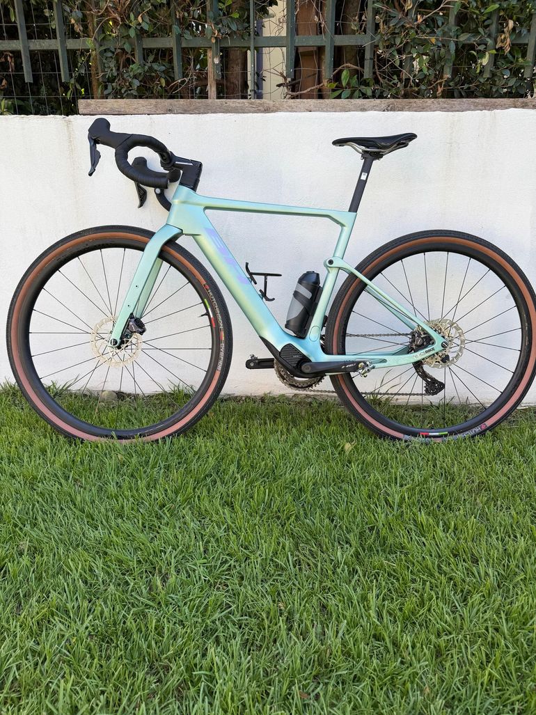 Used BH iGRAVELX CARBON PRO 2.9 2025 2025 Road & Gravel, Azul — image 2 of 6