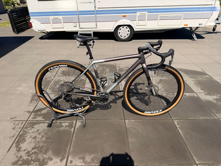 Used Specialized Crux SRAM Red eTap AXS 2026 Road & Gravel — image 4 of 9