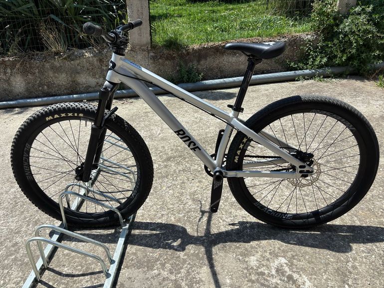 Used Rose THE BRUCE 1 2022 2022 Mountainbike, Grigio chiaro — image 5 of 13