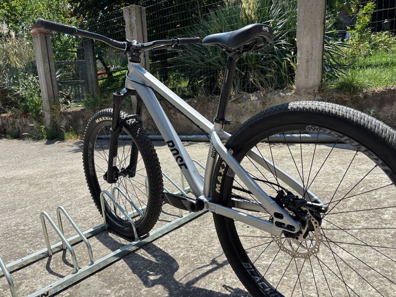 Used Rose THE BRUCE 1 2022 2022 Mountainbike, Grigio chiaro — image 6 of 13