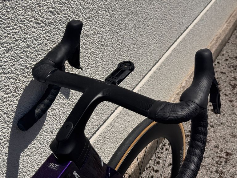 Used Ridley Noah Fast 3.0 - Shimano Ultegra DI2 2x12sp 2026 2026 Road & Gravel, Purple — image 6 of 10