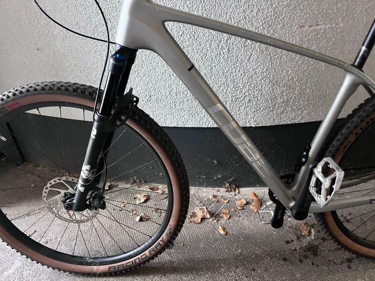 Used Cube reaction Cube reaction Custom Shimano Ultegra Di2 2025 Mountainbike, Light Gray — image 5 of 6