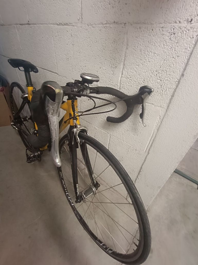 Used fimas Fimas Custom Shimano Ultegra 2008 Road & Gravel — image 7 of 10