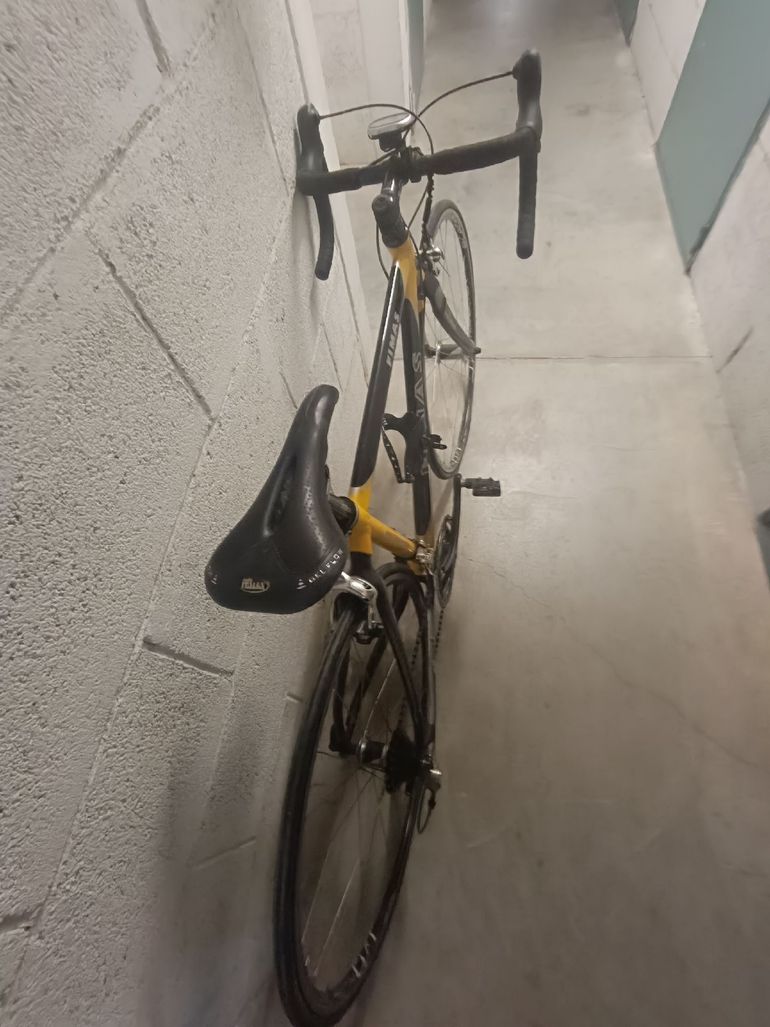 Used fimas Fimas Custom Shimano Ultegra 2008 Road & Gravel — image 6 of 10