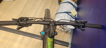 Used Orbea OIZ M30 2024 2024 Mountainbike, Green, 29 — image 4 of 5