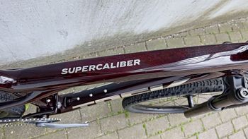 Used Trek Supercaliber SL 9.7 GX AXS T-Type Gen 2 2025 2025 Mountainbike, Red, 29 — image 4 of 9