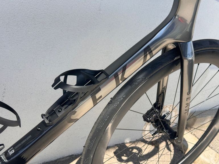 Used Seka Seka Custom Shimano Ultegra Di2 2026 Road & Gravel, Light Gray — image 4 of 10
