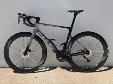Seka Custom Shimano Ultegra Di2 2026 Road & Gravel d'occasion — image 2 sur 10
