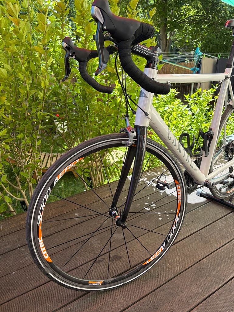 Used Canyon Canyon Ultimate AL F8 2013 Road & Gravel — image 2 of 13