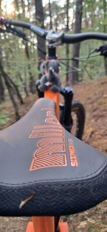 Used Santa Cruz HIGHTOWER D / Aluminum / 29 2022 2022 Mountainbike, Arancione — image 4 of 7