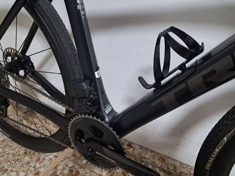 Used Trek Domane SRAM Force eTap AXS 2023 Road & Gravel, Nero — image 11 of 14