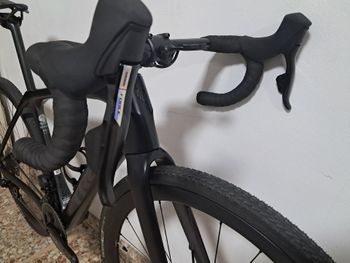 Used Trek Domane SRAM Force eTap AXS 2023 Road & Gravel, Nero — image 13 of 14