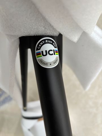 Used Canyon Ultimate CFR 2026 Frameset 2026 Road & Gravel, Black — image 4 of 5