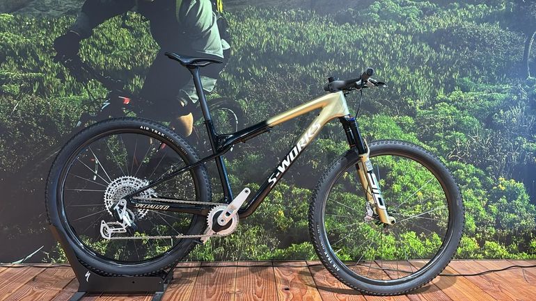 Used Specialized S-Works Epic World Cup 2025 2025 Mountainbike, Black, 29 — image 1 of 6