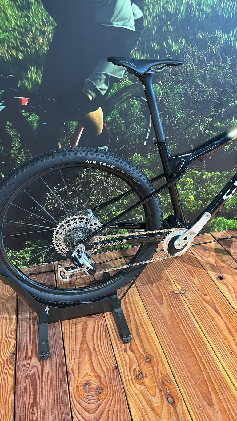 Used Specialized S-Works Epic World Cup 2025 2025 Mountainbike, Black, 29 — image 6 of 6