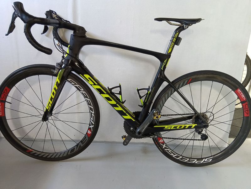 Used Scott Foil RC 2018 2018 Road & Gravel, Black — image 2 of 8