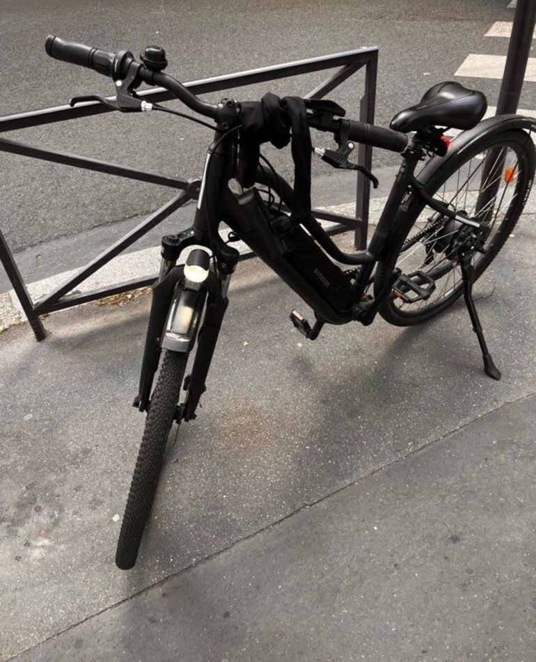 Used RIVERSIDE Low Frame Electric Hybrid Bike 100 E 2025 2025 Urban, Blue — image 3 of 3