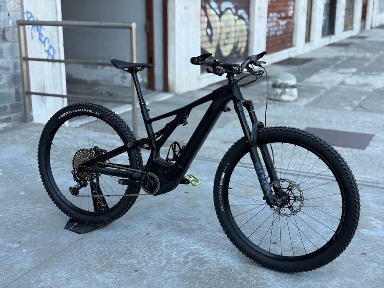 Used Specialized Turbo Levo Comp 2020 2020 Mountainbike, Nero — image 4 of 10