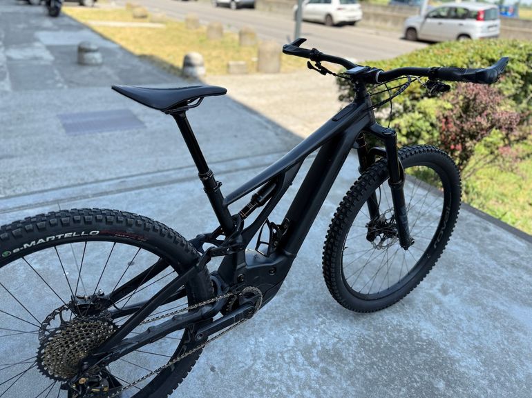 Used Specialized Turbo Levo Comp 2020 2020 Mountainbike, Nero — image 9 of 10
