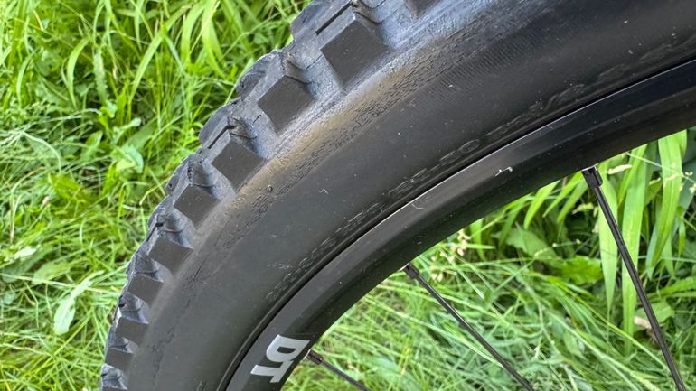 Used Canyon Spectral 27 AL 6 2023 2023 Mountainbike — image 8 of 25