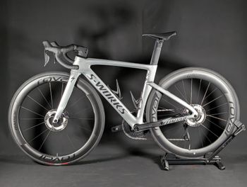 Used Specialized Specialized S-Works Venge Disc Ultegra Di2 2020 Road & Gravel — image 2 of 23