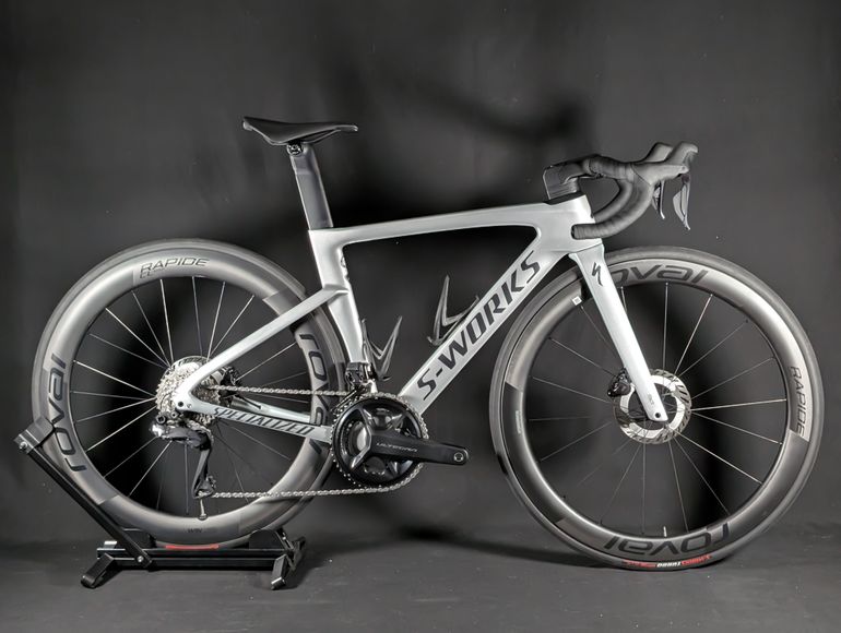 Used Specialized Specialized S-Works Venge Disc Ultegra Di2 2020 Road & Gravel — image 1 of 23